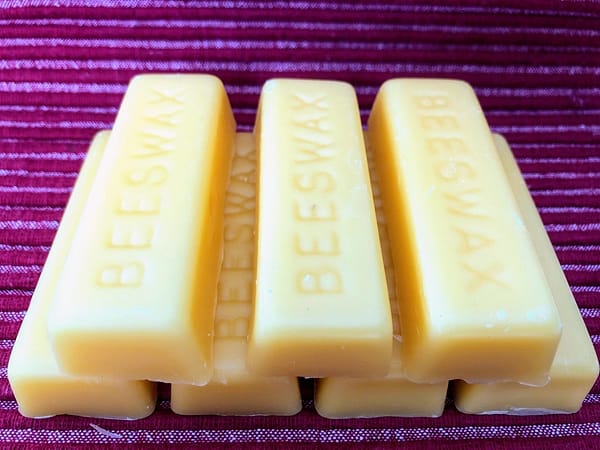 yellow beeswax 1/2 lb -brightonhoney.com